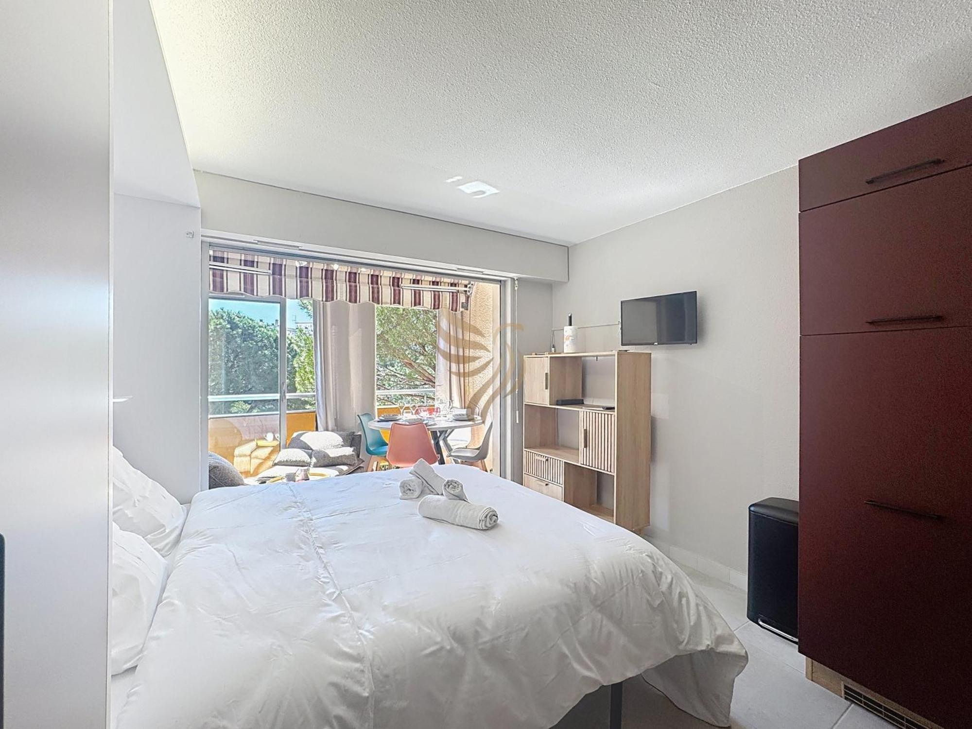 Coco'b - - 4 Pers - Parking - 7min A Pied De La - Clim - Wifi - Capitalchic Service *
